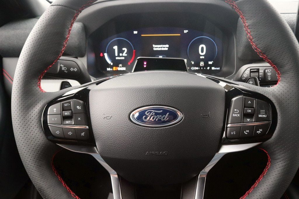 2026 Ford Explorer ST - Photo 19