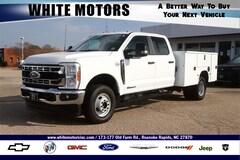 2026 Ford F-350 Chassis TRUCK