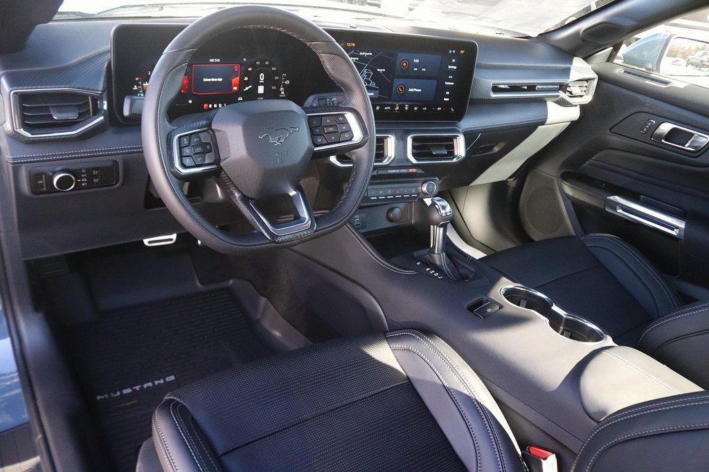 2026 Ford Mustang EcoBoost Premium Fastback - Photo 12