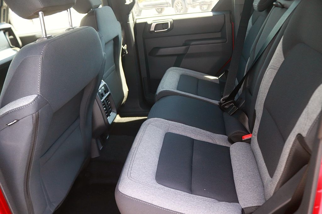 2025 Ford Bronco 4-Door Base - Photo 15
