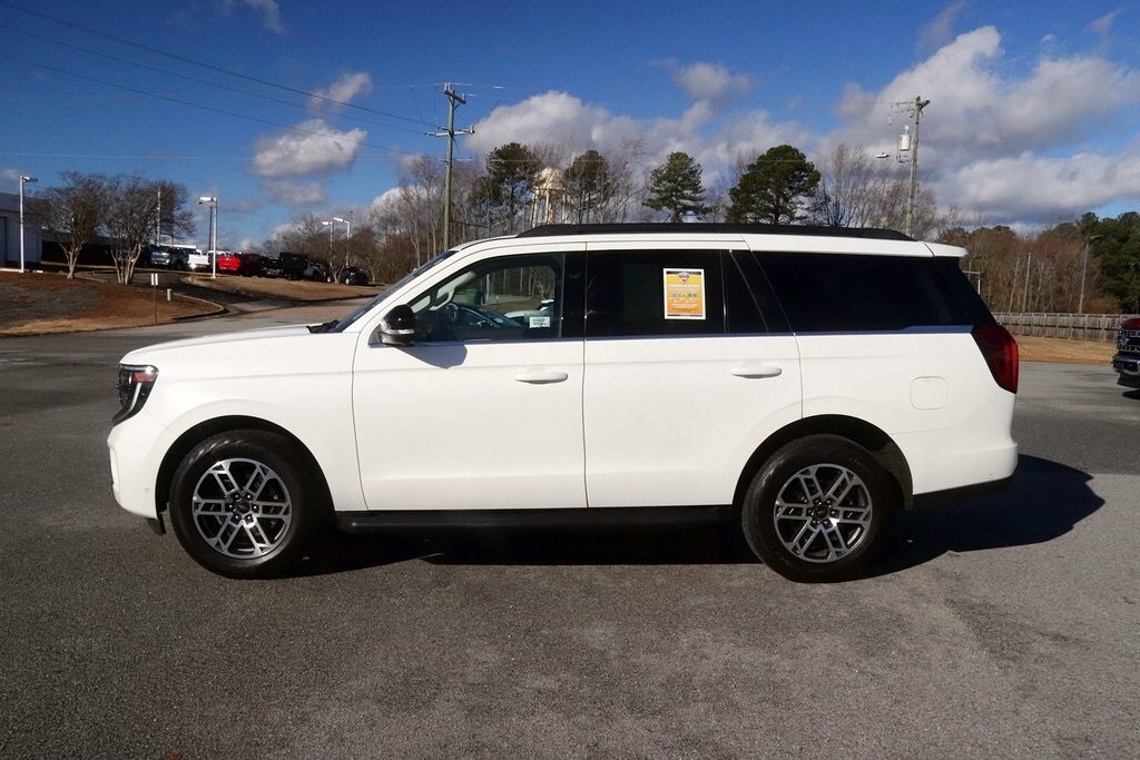 Used 2025 Ford Expedition Active SUV
