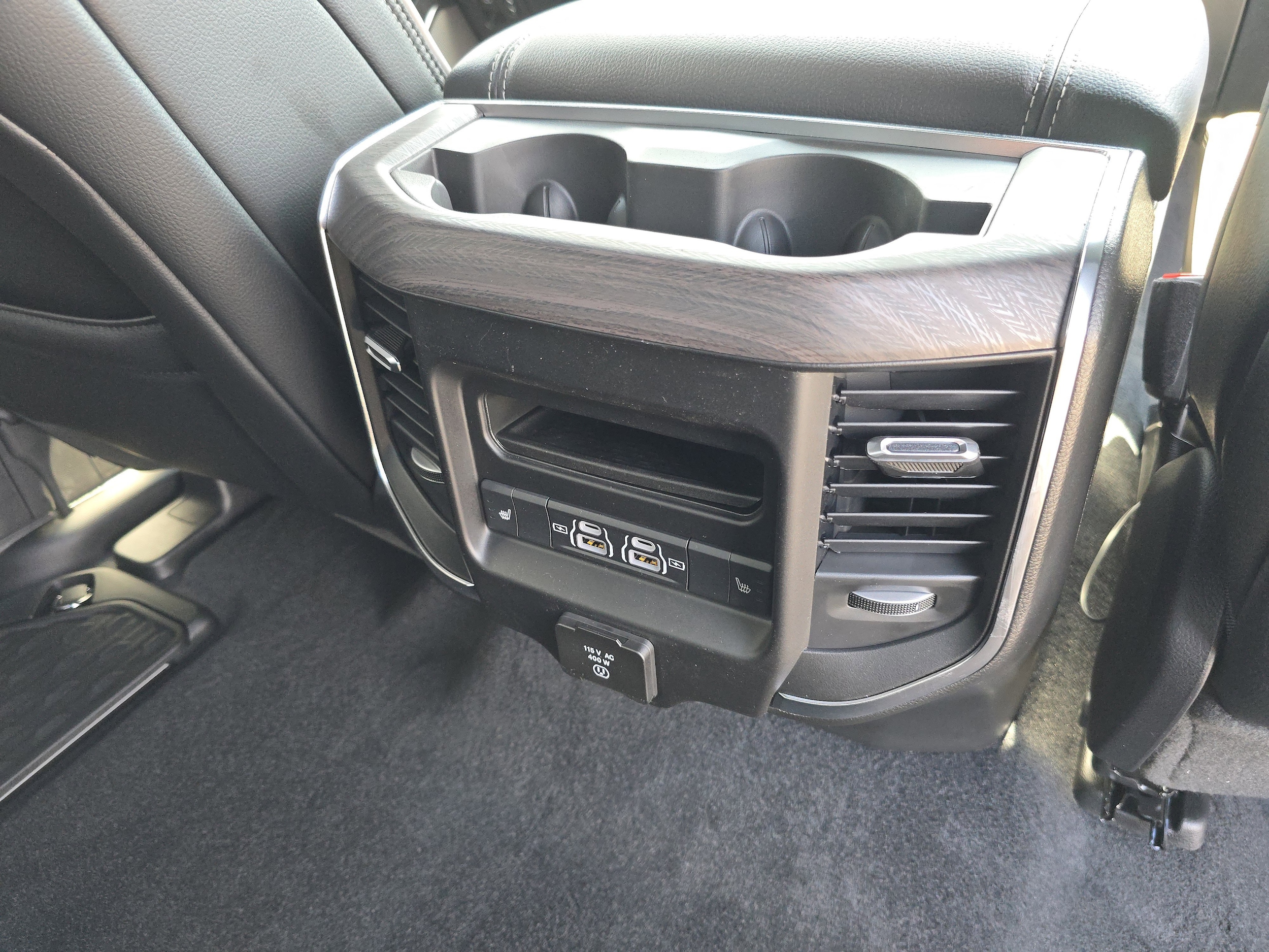 2026 RAM 1500 Laramie - Photo 31