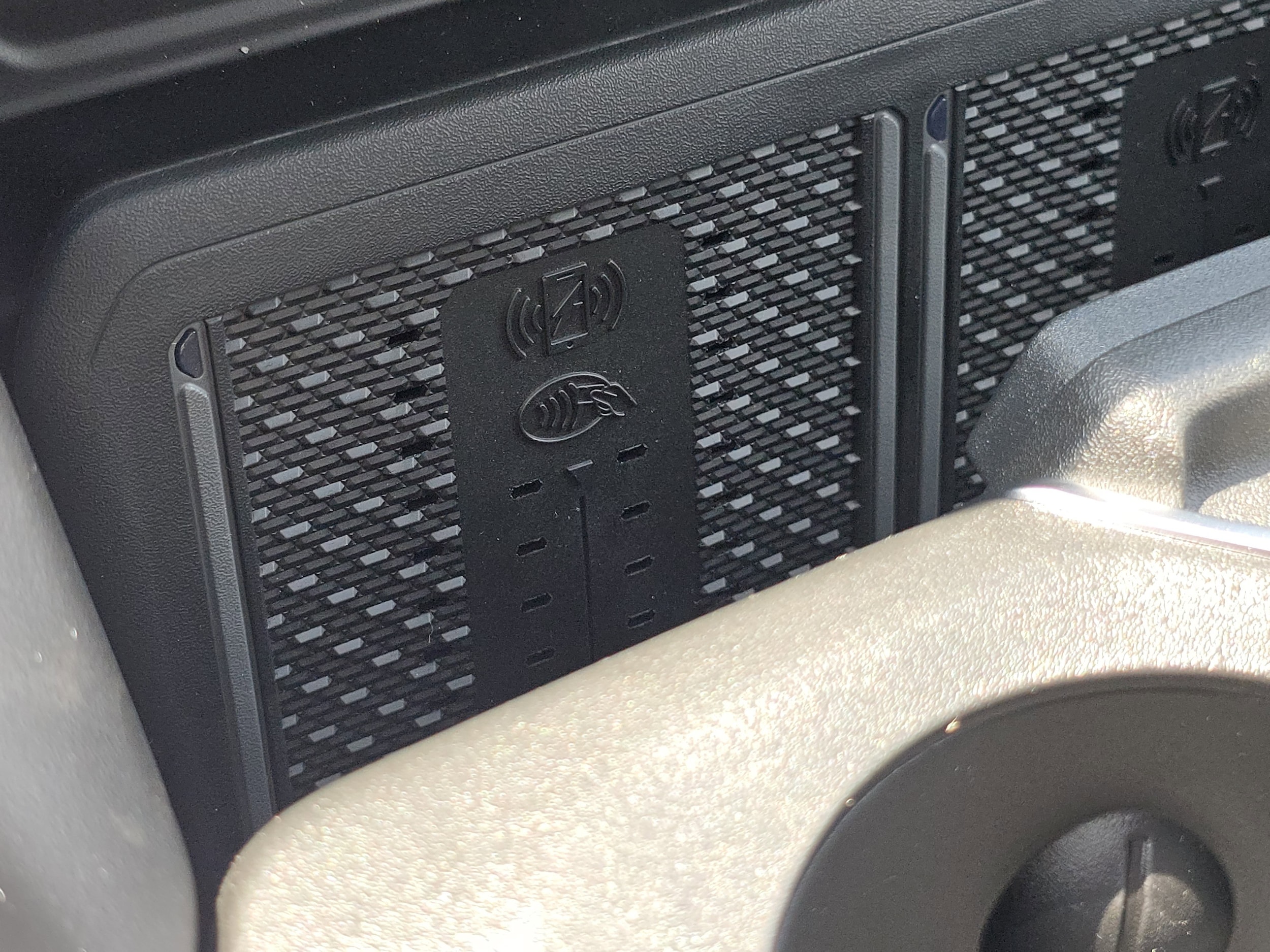 2026 RAM 1500 Laramie - Photo 13