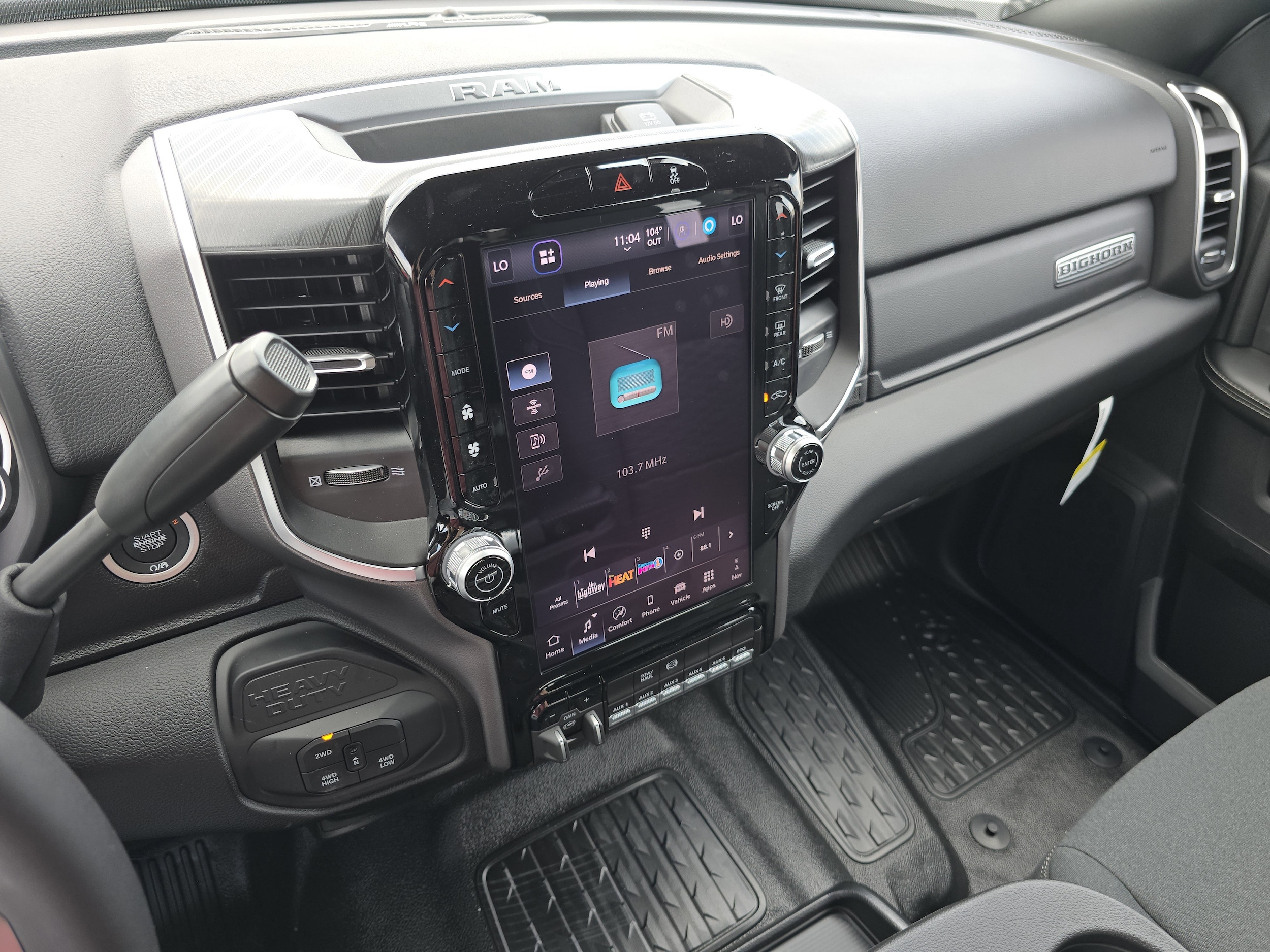 2025 RAM 3500 Chassis Big Horn - Photo 30