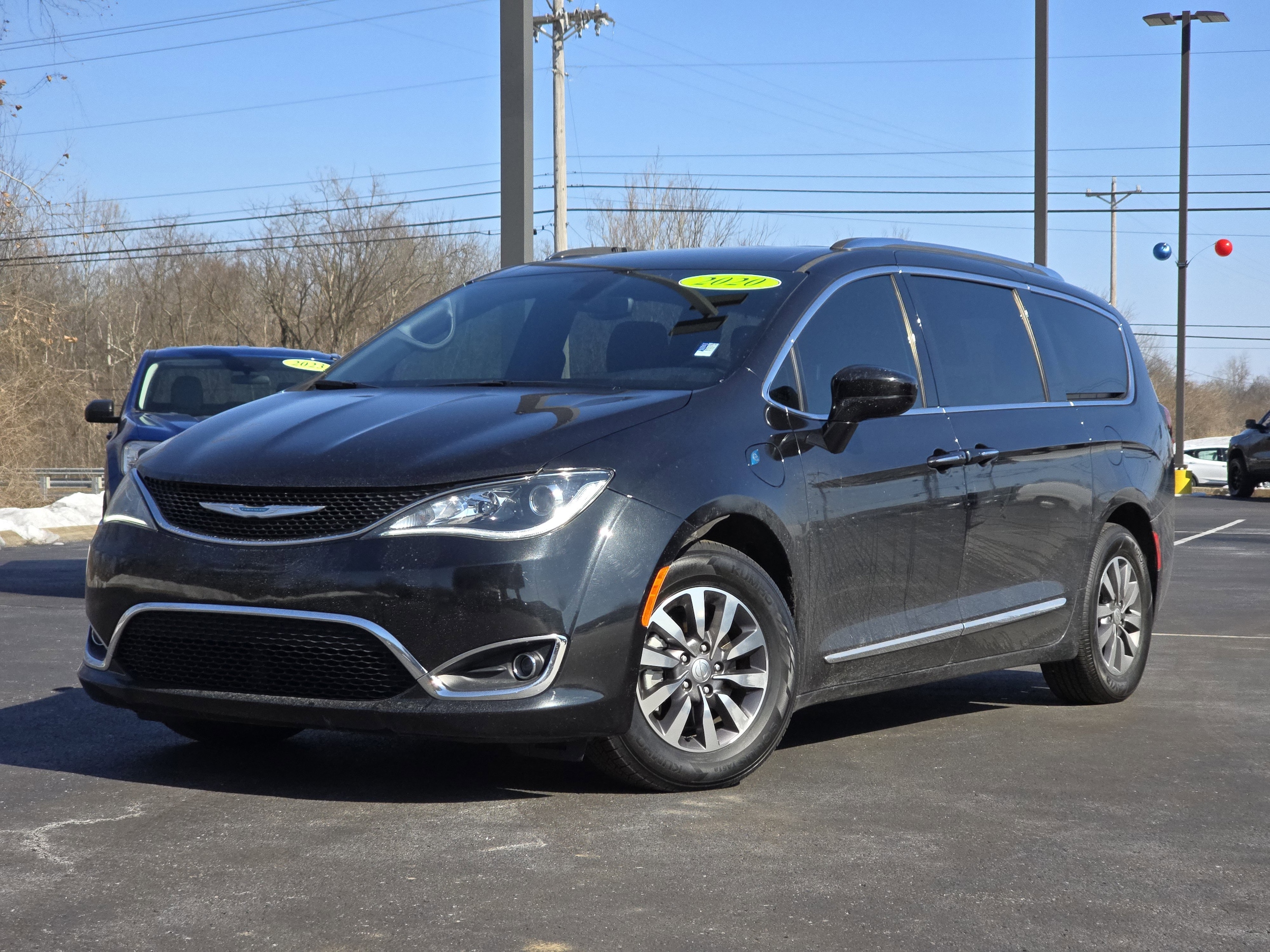 2020 Chrysler Pacifica Hybrid Touring L