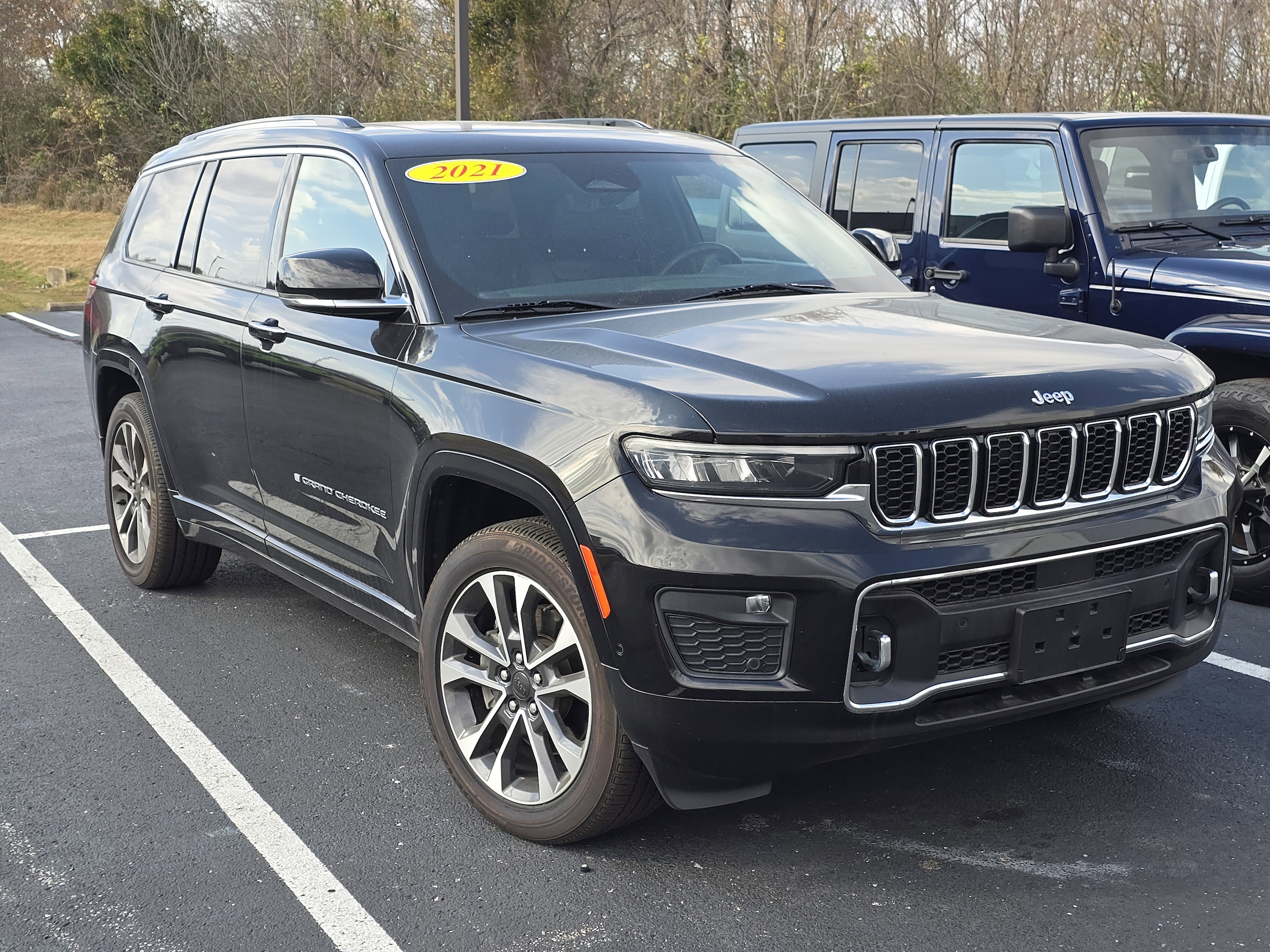 2021 Jeep Grand Cherokee L Overland's photo