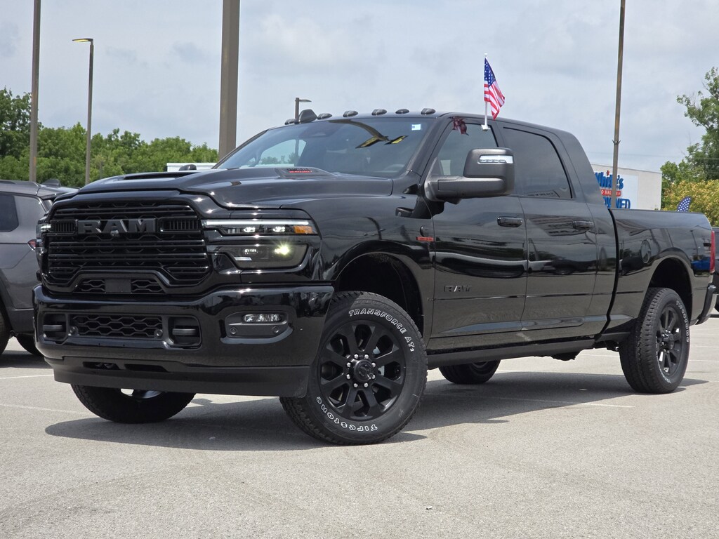 2025 Ram 2500 Laramie photo 2