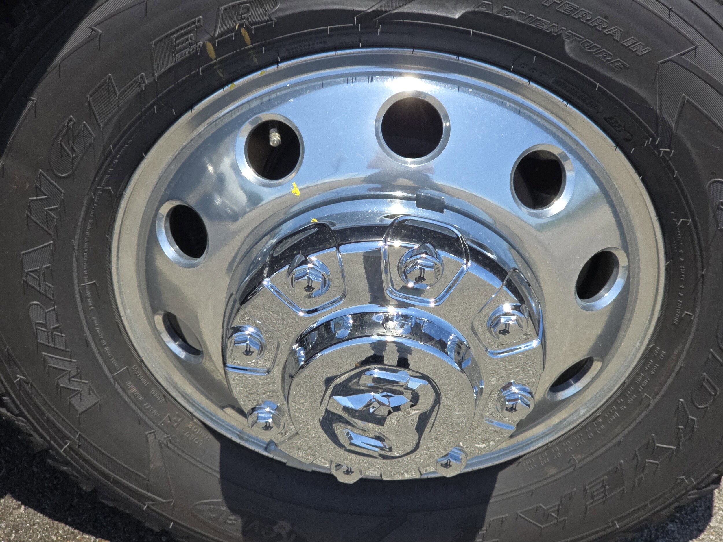 2025 Ram 3500 Tradesman photo 2