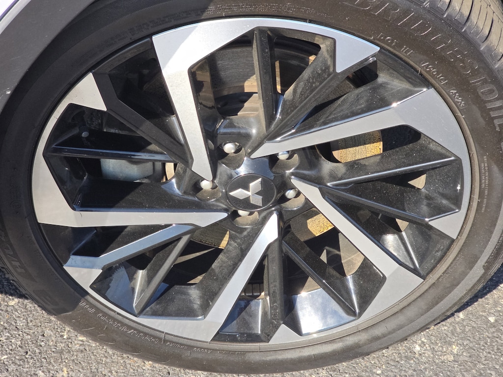 Used 2024 Mitsubishi Outlander SEL Sport Utility