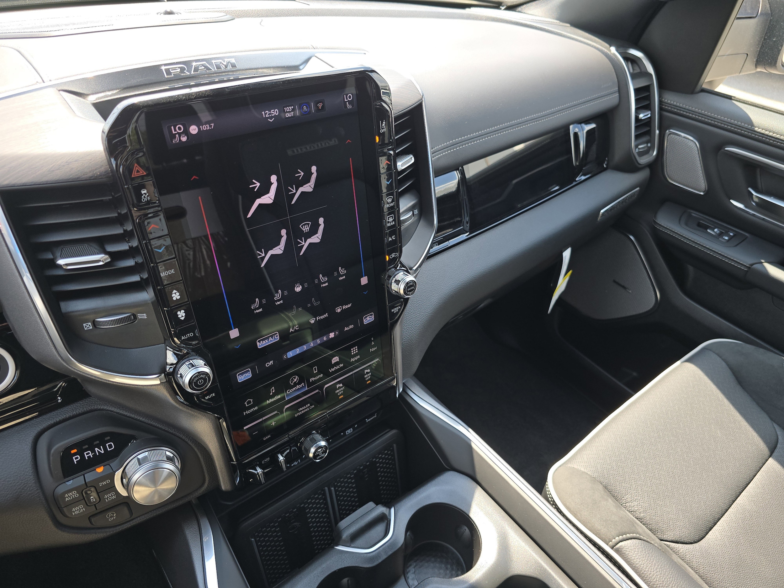2026 RAM 1500 Laramie - Photo 39