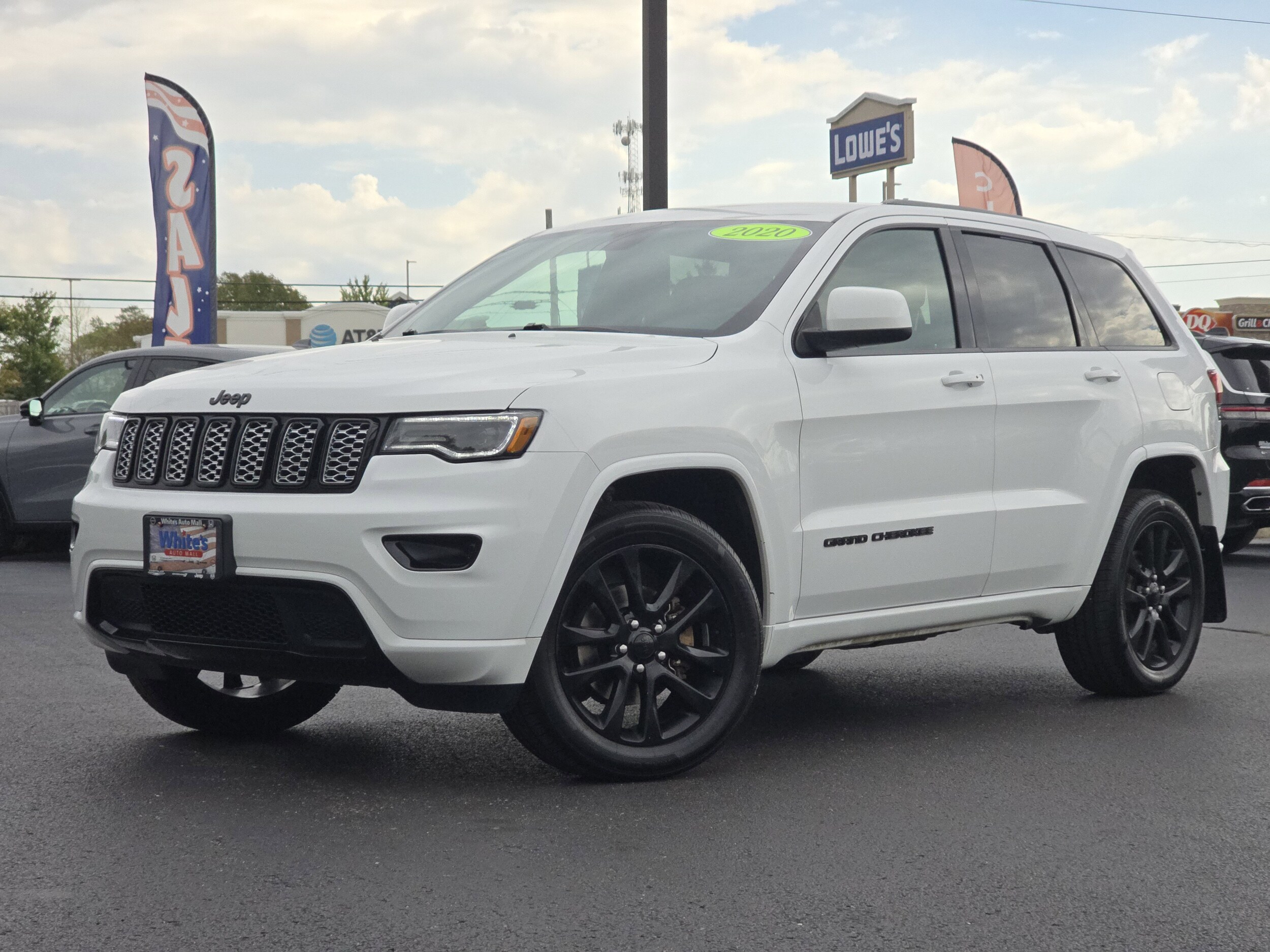 2020 Jeep Grand Cherokee Altitude photo 2
