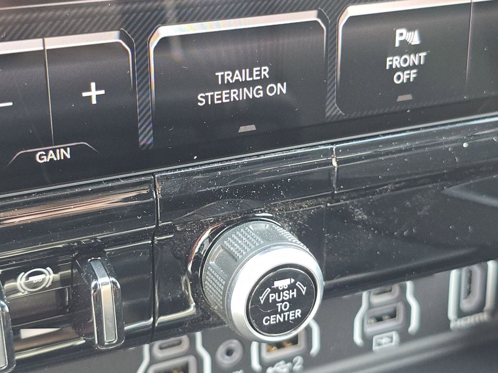 2026 RAM 1500 Laramie - Photo 11