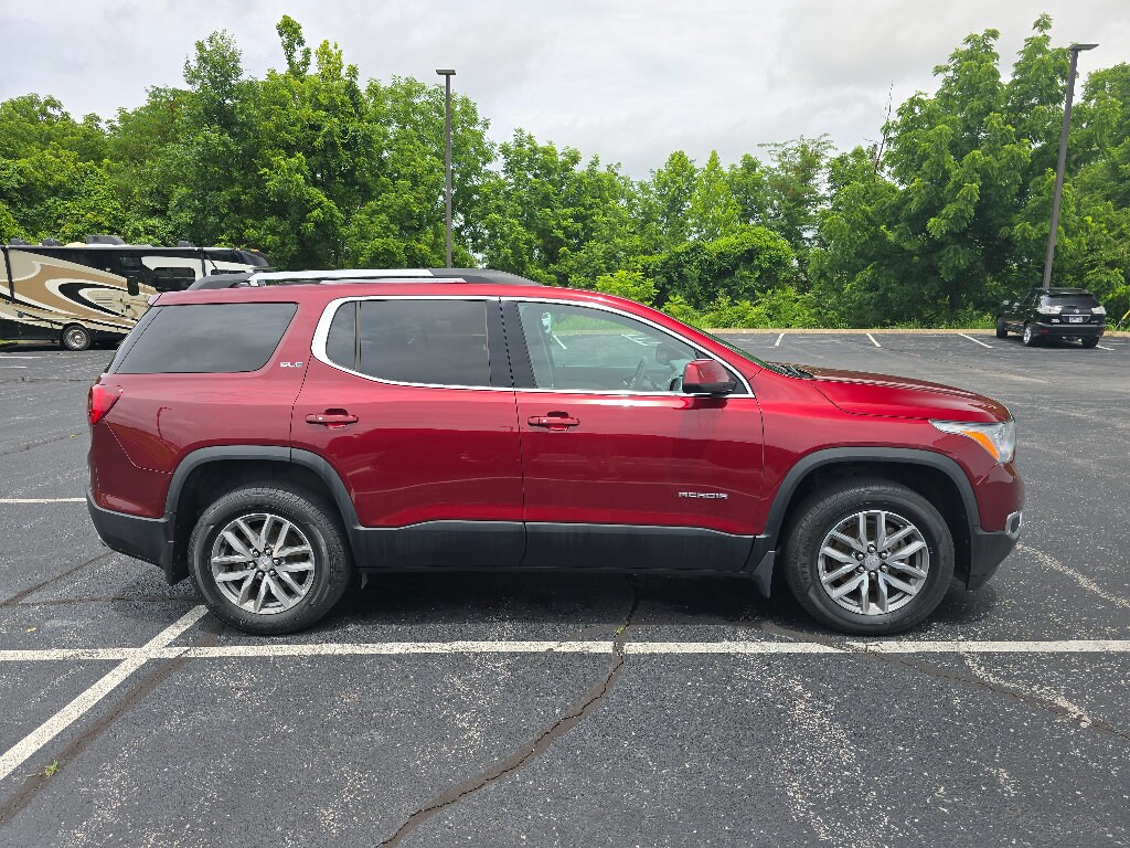 Used 2017 GMC Acadia SLE Sport Utility