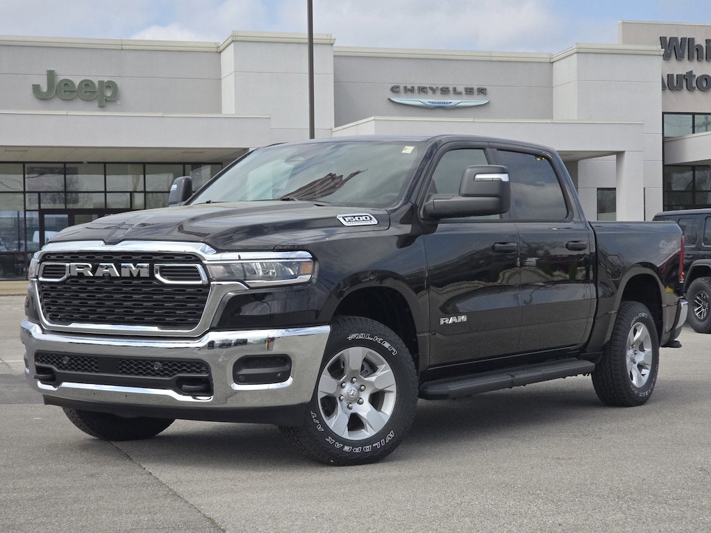 New 2026 Ram 1500 TRADESMAN CREW CAB 4X4 5'7 BOX Pickup