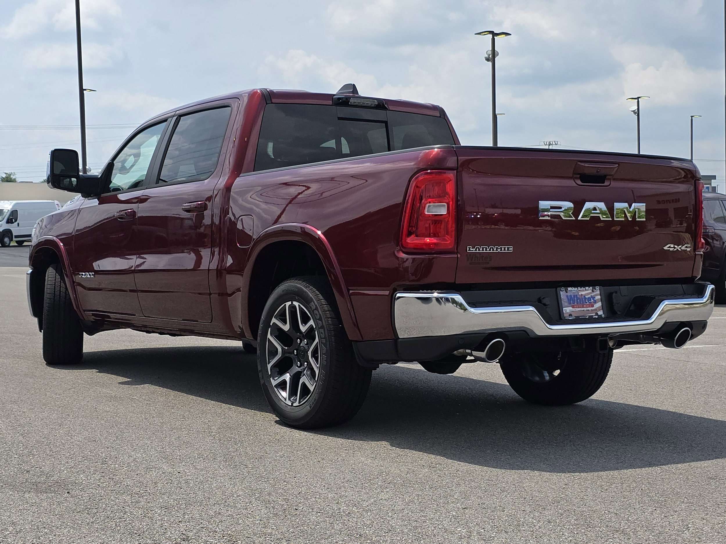 2026 RAM 1500 Laramie - Photo 23