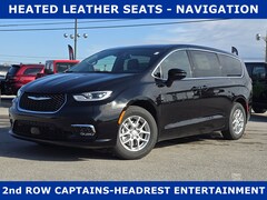 2026 Chrysler Pacifica SELECT Passenger Van