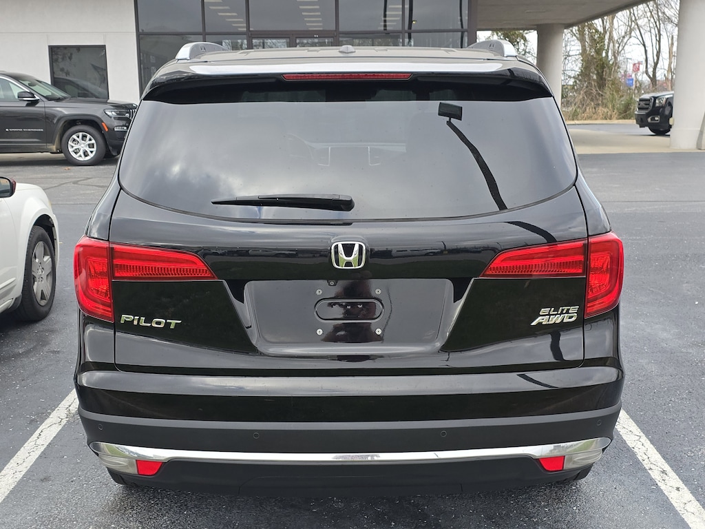 Used 2018 Honda Pilot Elite Sport Utility