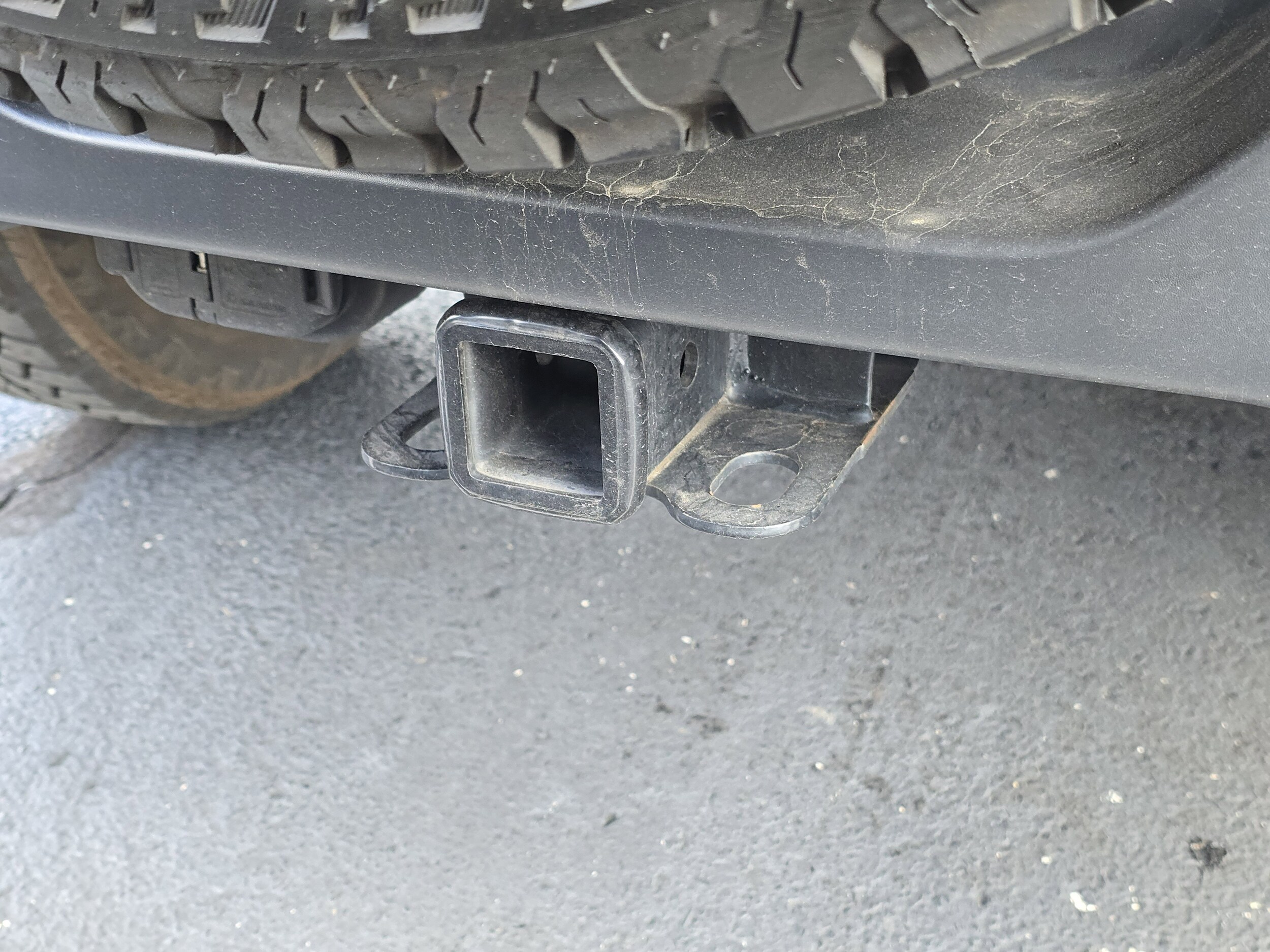 2018 Jeep Wrangler Sahara Sport photo 3