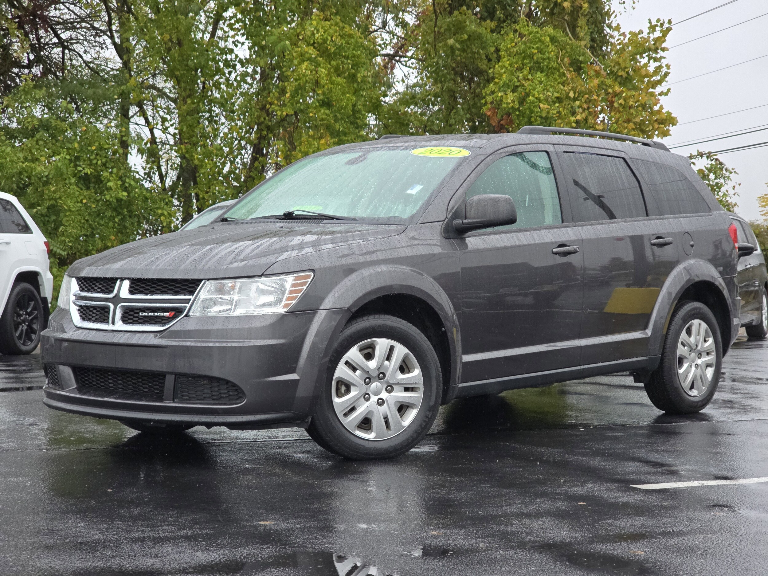 Used 2020 Dodge Journey SE with VIN 3C4PDCAB7LT243557 for sale in Hopkinsville, KY