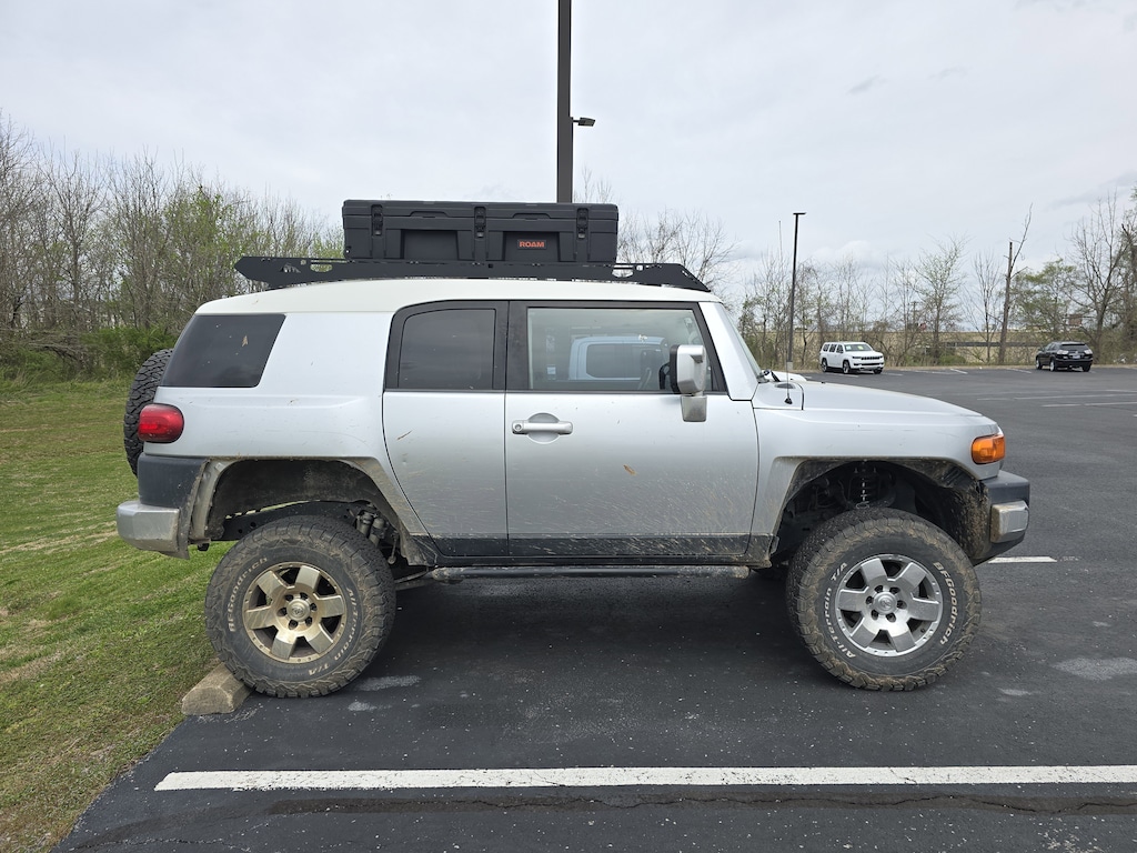 Used 2007 Toyota FJ Cruiser S Sport Utility