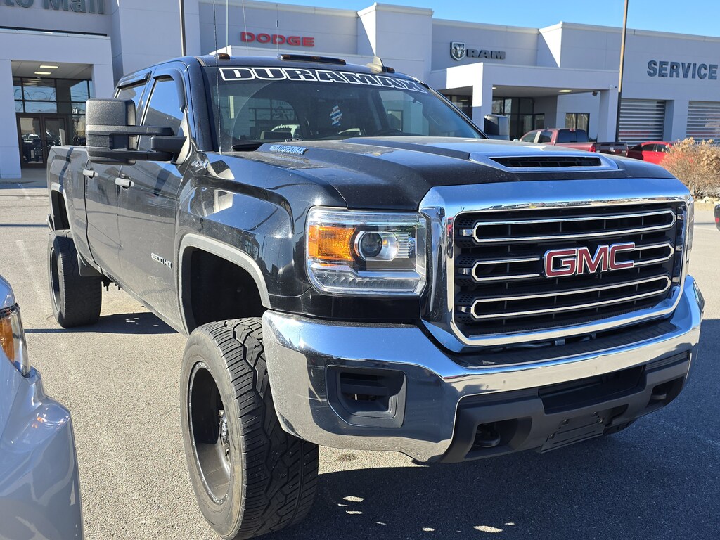 Used 2018 GMC Sierra Fleet/Base Crew Cab