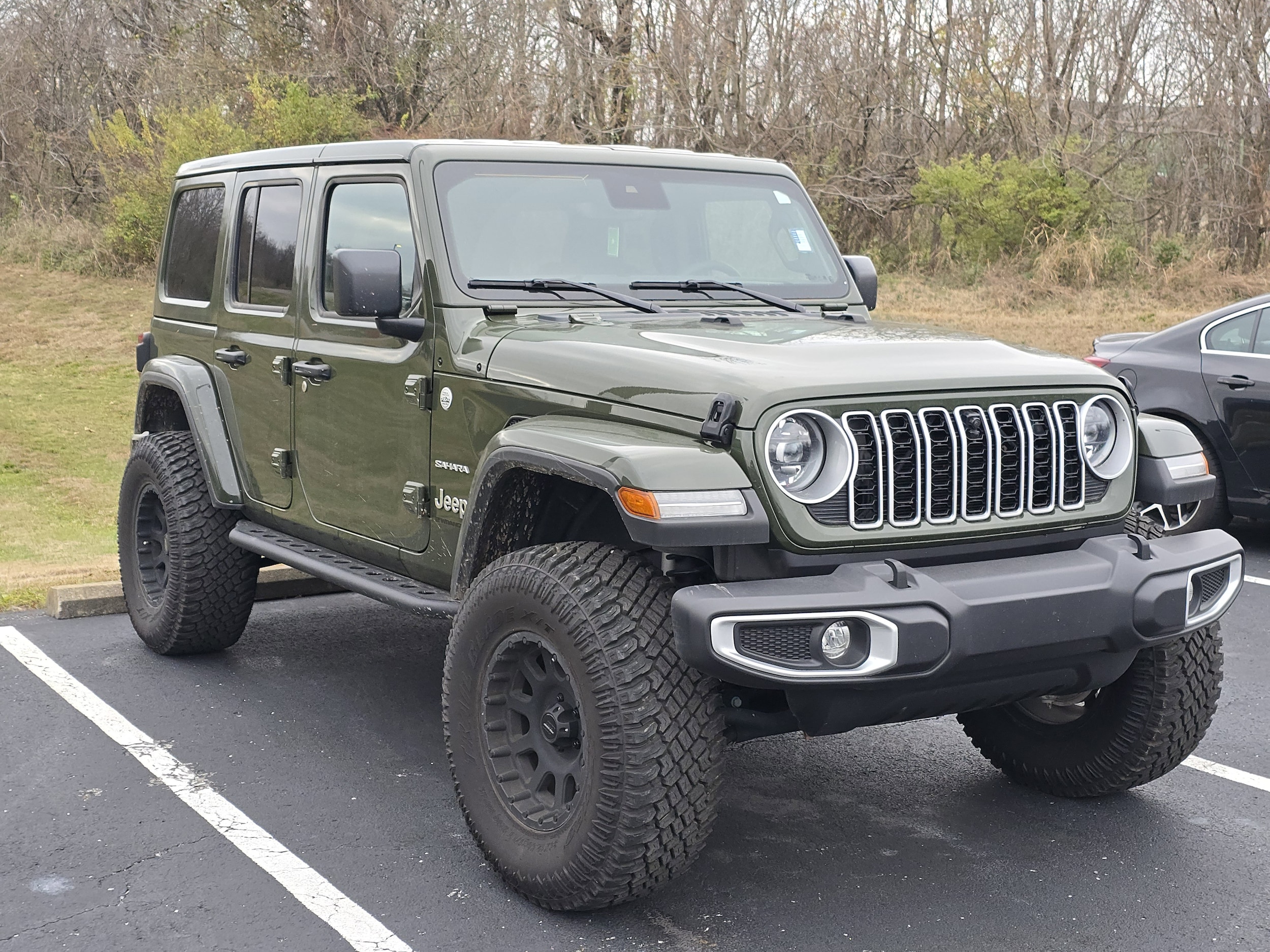 2024 Jeep Wrangler 4-Door Sahara's photo