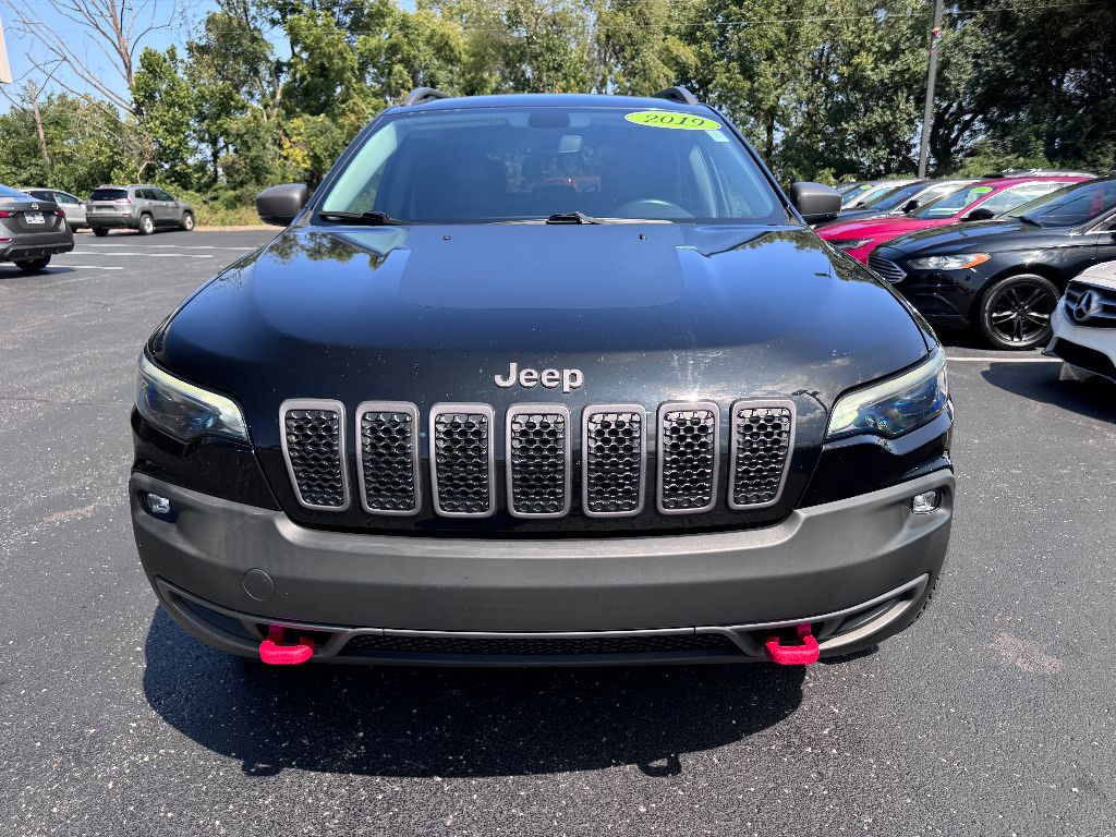 Used 2019 Jeep Cherokee Trailhawk with VIN 1C4PJMBX5KD389629 for sale in Hopkinsville, KY