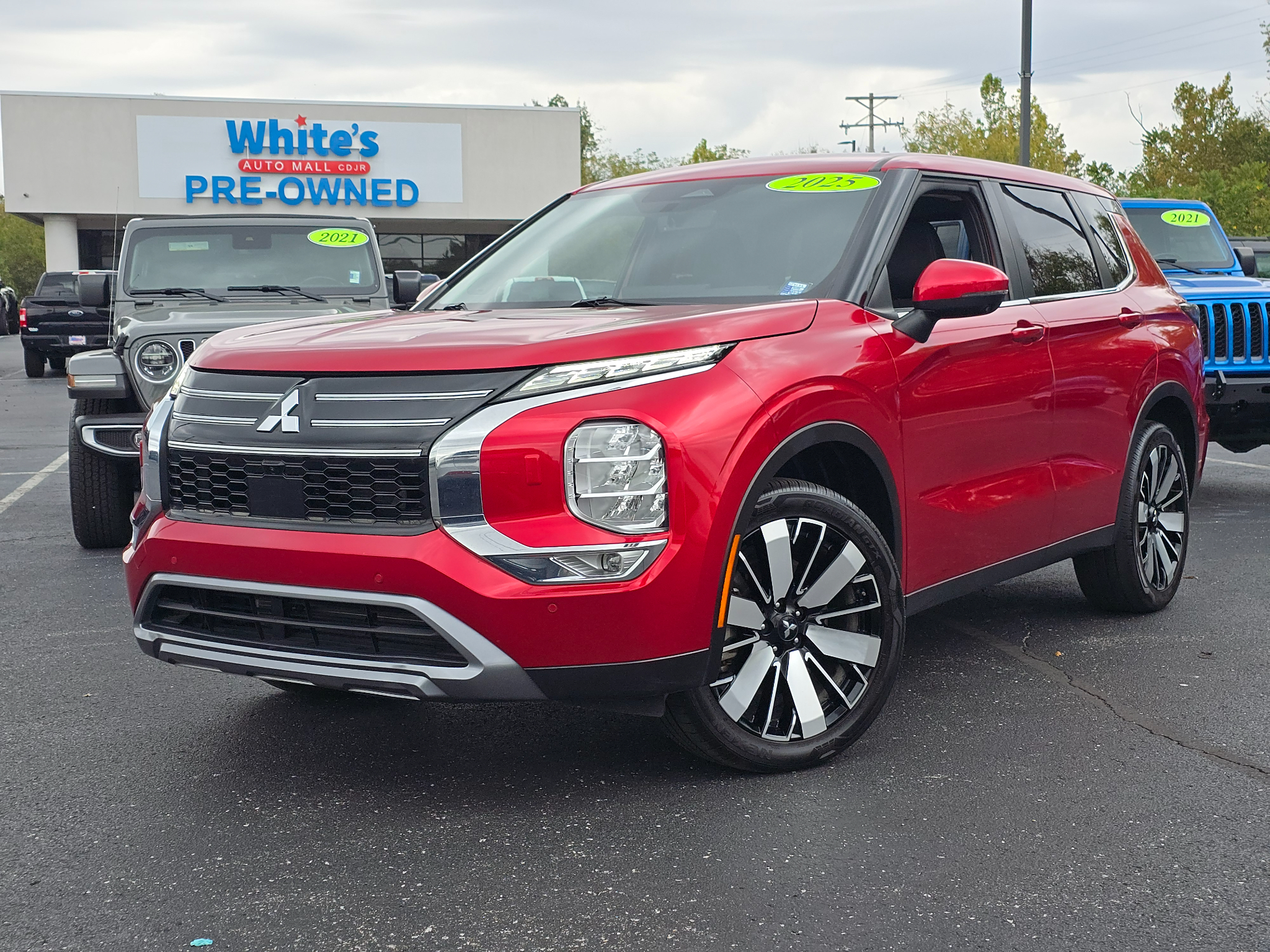 2025 Mitsubishi Outlander