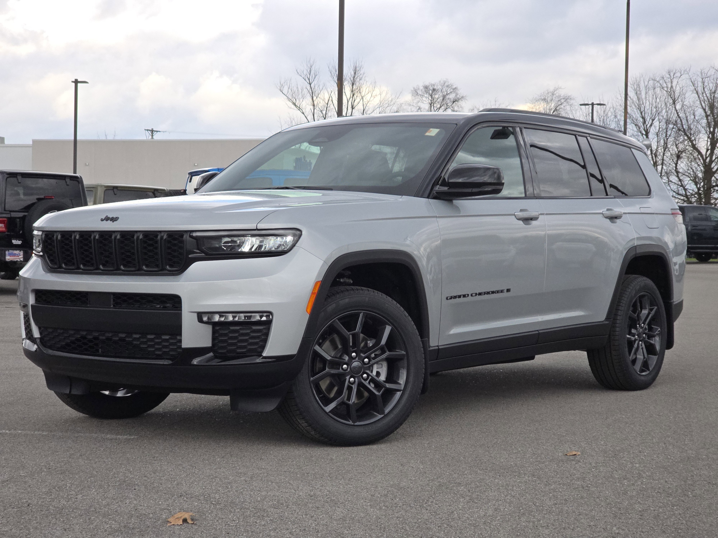 2025 Jeep Grand Cherokee L Limited's photo