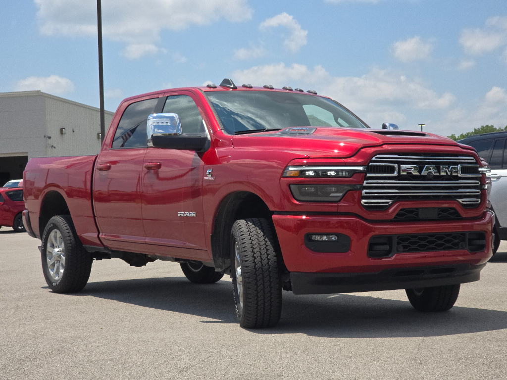 New 2026 Ram 2500 LARAMIE CREW CAB 4X4 6'4 BOX Pickup