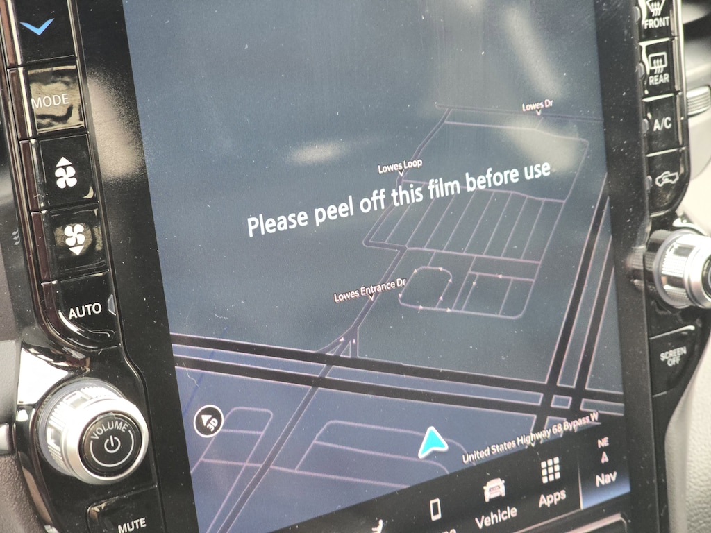 New 2025 Ram 1500 LARAMIE CREW CAB 4X4 5'7 BOX Pickup