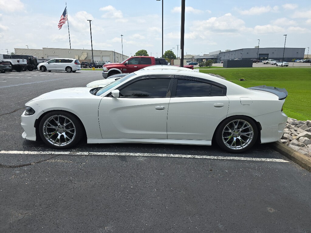 Used 2018 Dodge Charger R/T Scat Pack Sedan