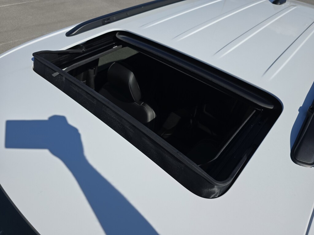 New 2025 Jeep Grand Cherokee ALTITUDE X 4X4 Sport Utility