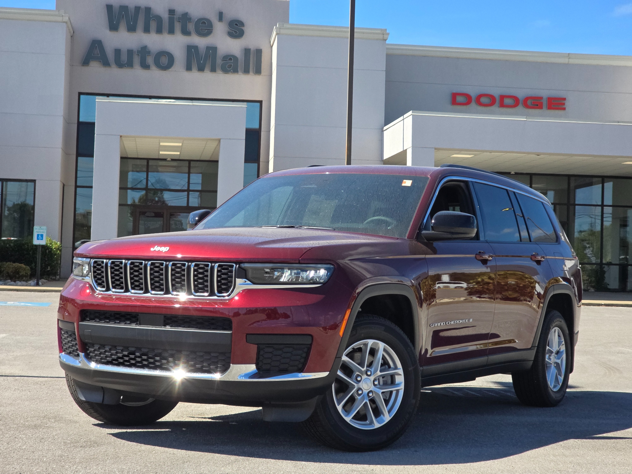 2026 Jeep Grand Cherokee L Laredo