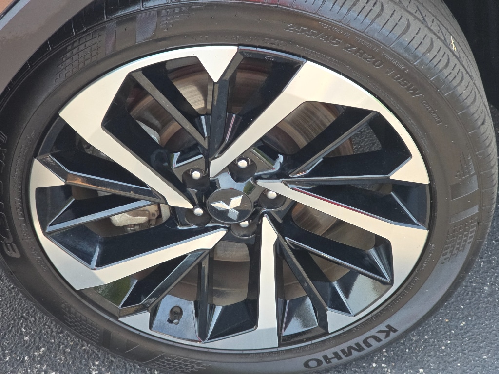 Used 2024 Mitsubishi Outlander SE Black Edition Sport Utility