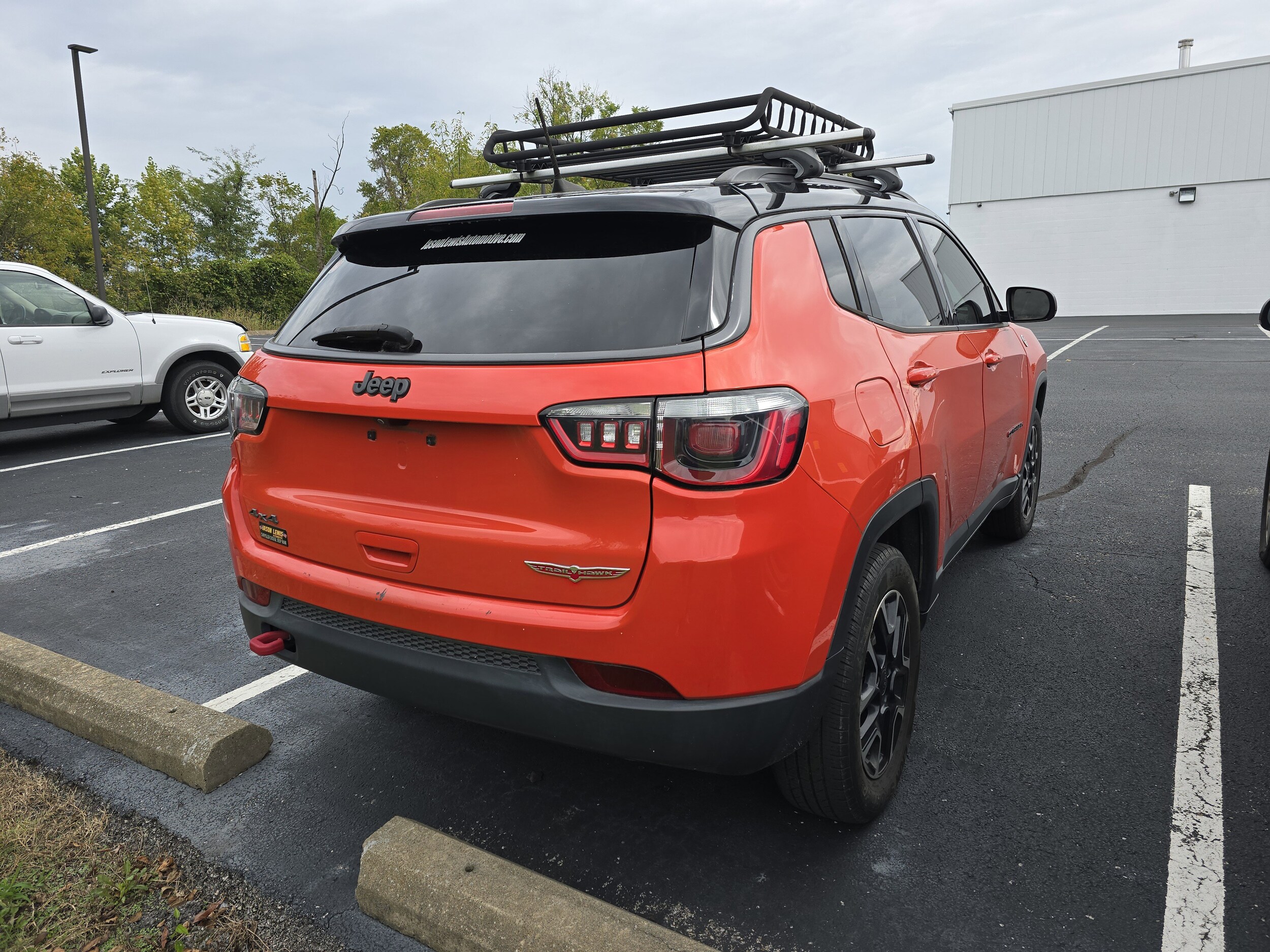 2020 Jeep Compass Trailhawk photo 2