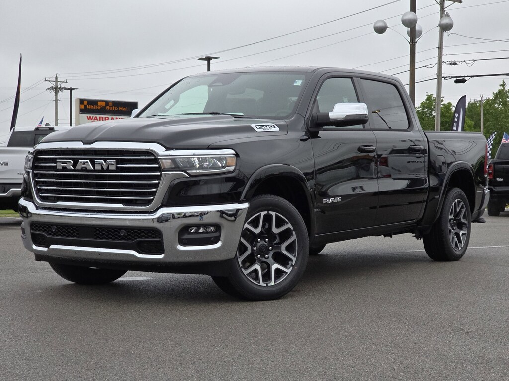 2025 Ram 1500 Laramie photo 2