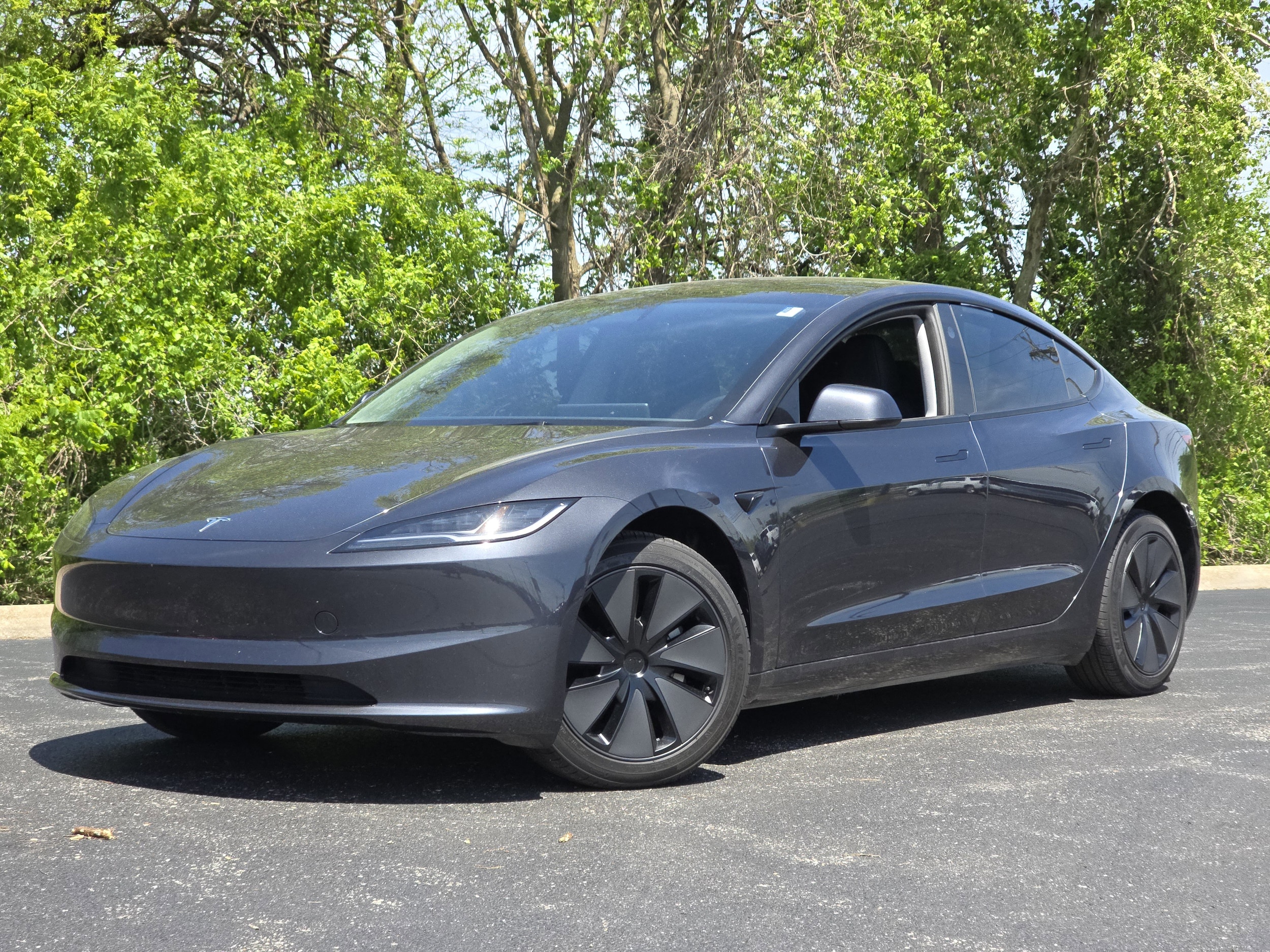2025 Tesla Model 3 Long Range's photo