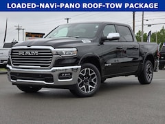 2025 Ram 1500 LARAMIE CREW CAB 4X4 5'7 BOX Pickup