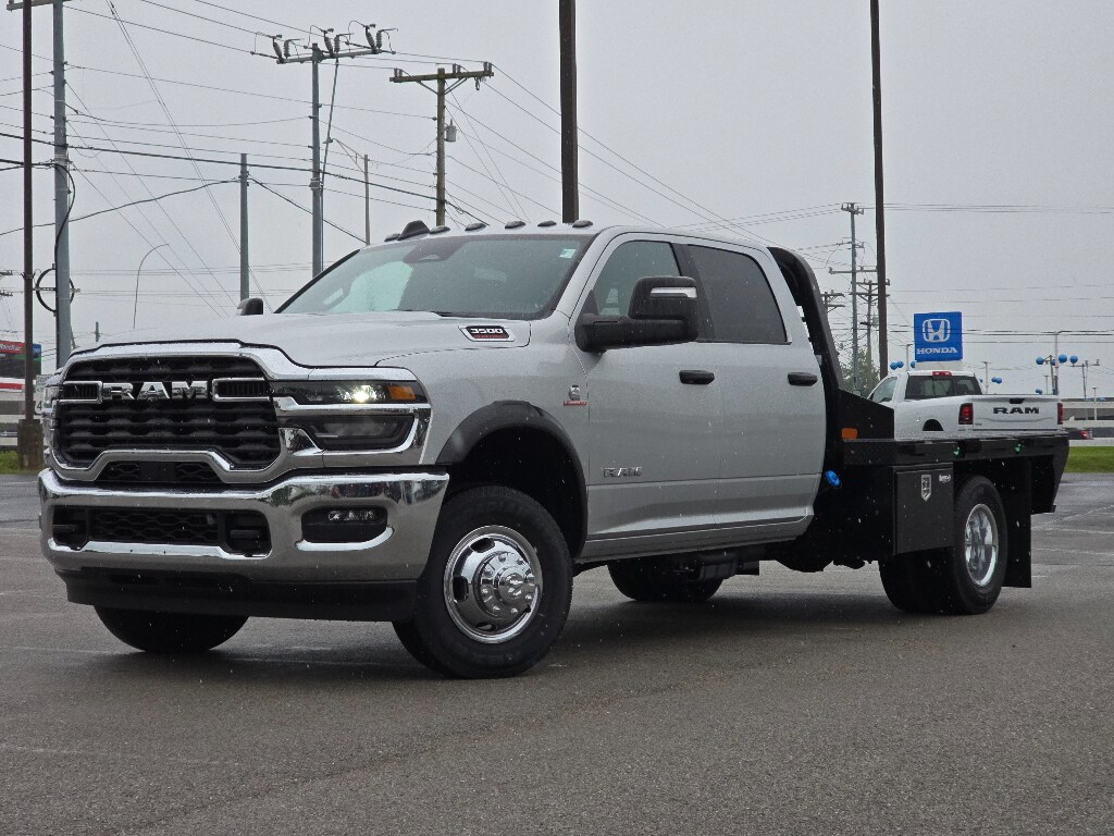 2025 RAM 3500 Chassis Big Horn - Photo 40