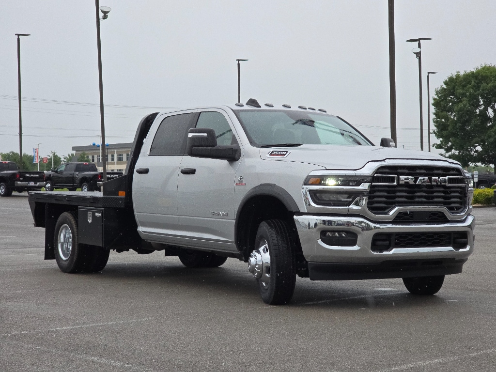 2025 RAM 3500 Chassis Big Horn - Photo 14