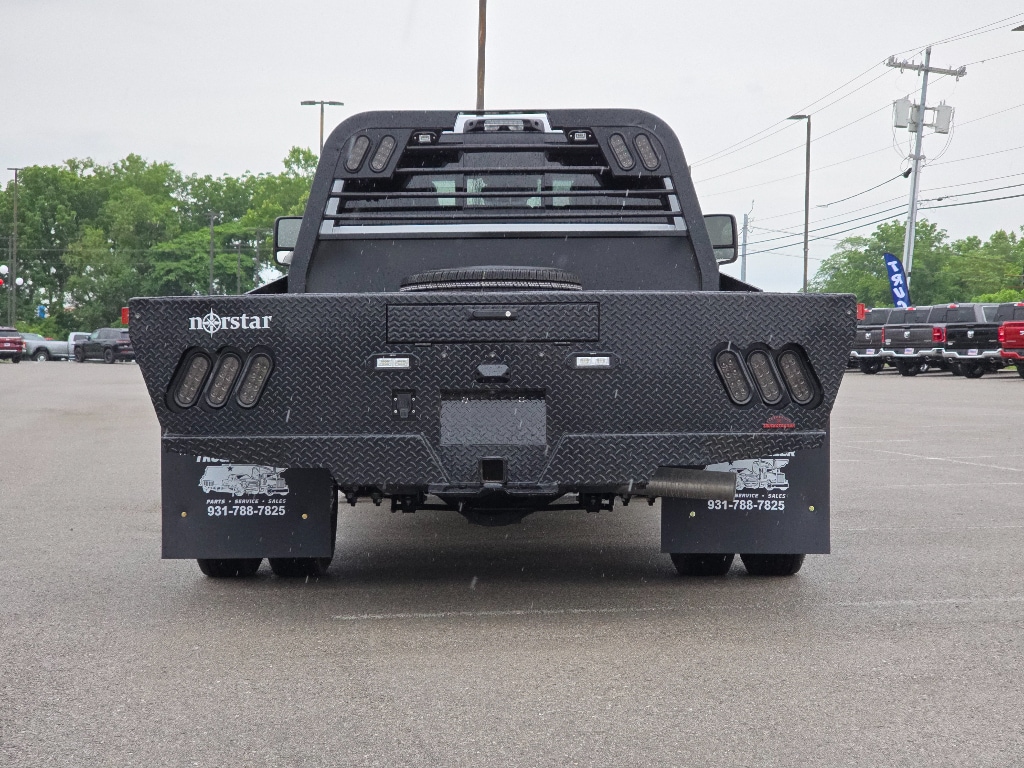 2025 RAM 3500 Chassis Big Horn - Photo 19