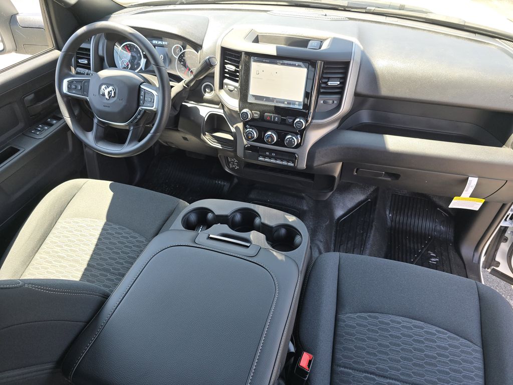 2025 RAM 3500 Chassis Tradesman - Photo 19