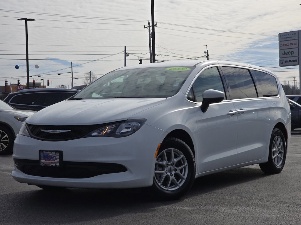 Used 2022 Chrysler Voyager LX Passenger Van