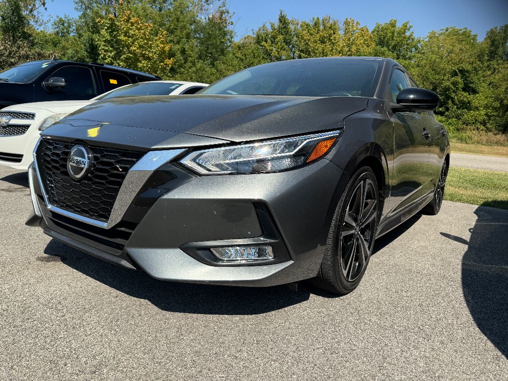 Used 2021 Nissan Sentra SR with VIN 3N1AB8DV4MY227581 for sale in Hopkinsville, KY