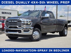 2025 Ram 3500 LARAMIE CREW CAB 4X4 8' BOX Pickup