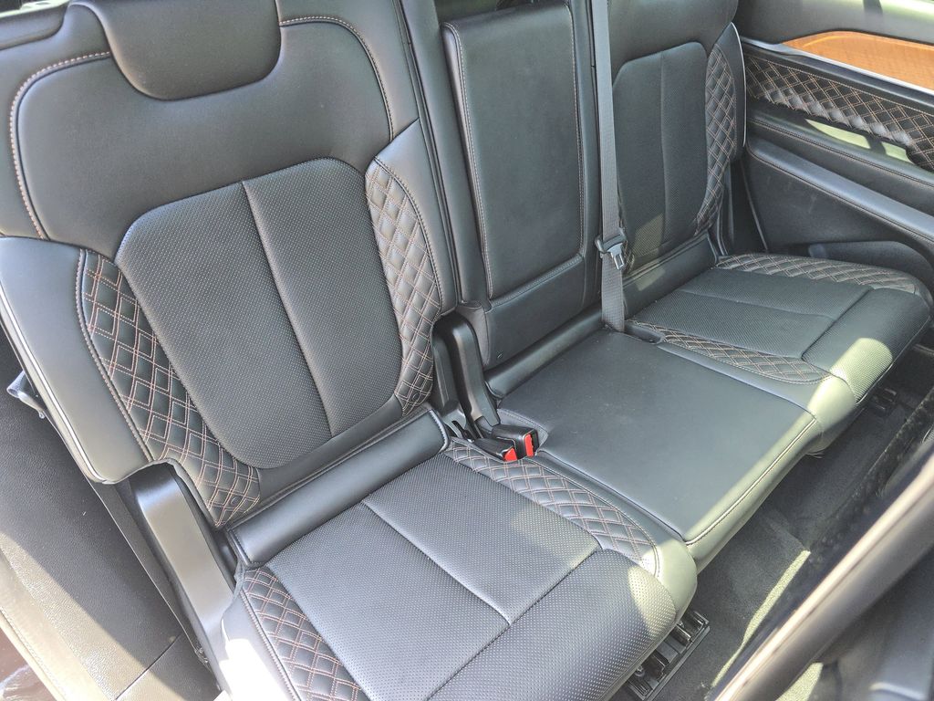 2023 Jeep Grand Cherokee L Summit Reserve - Photo 35
