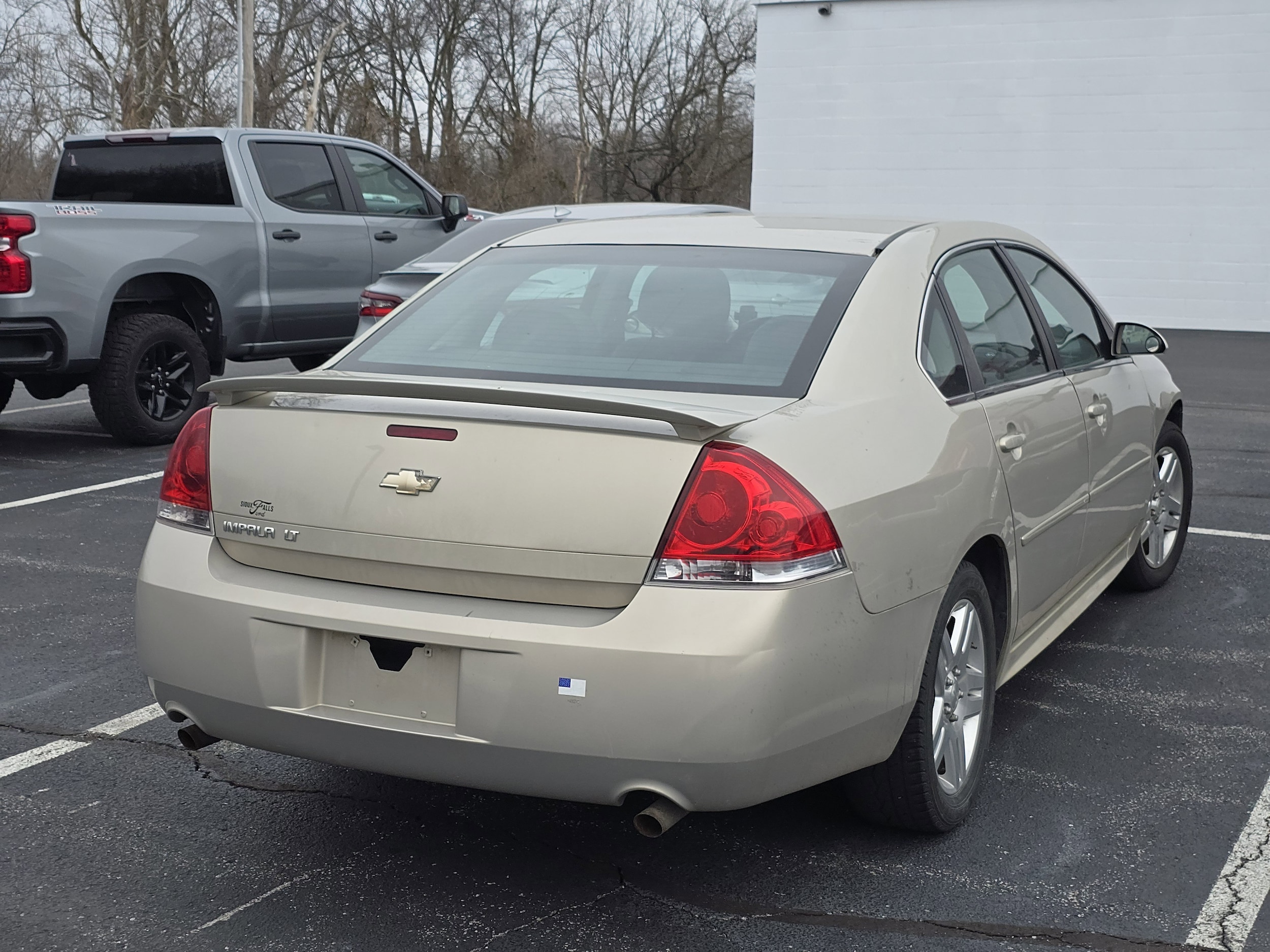 Used 2012 Chevrolet Impala 2FL with VIN 2G1WG5E37C1135600 for sale in Hopkinsville, KY