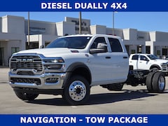 2025 Ram 5500 Chassis Cab TRADESMAN  CREW  4X4 84' CA Pickup