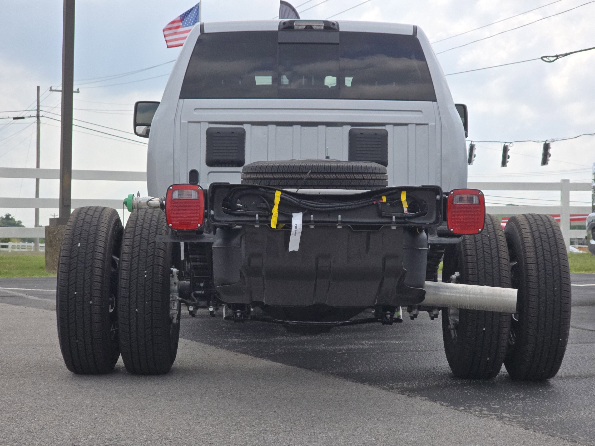 2025 RAM 3500 Chassis Big Horn - Photo 17